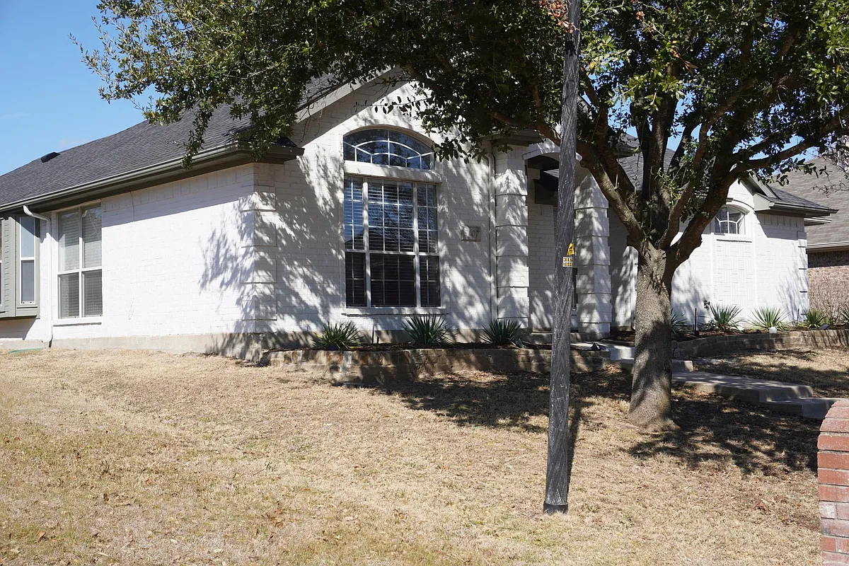 Building Photo - 3107 Wildflower Way