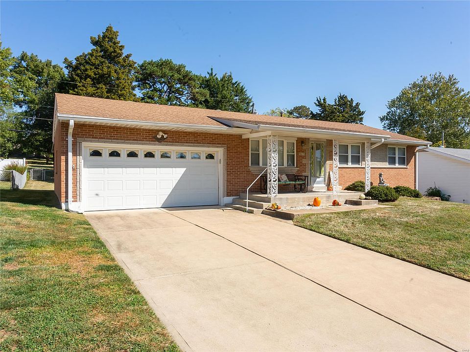 2nd image of 9623 Arno Dr