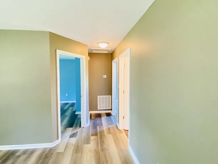 847 Skipwith Rd — Photo 8