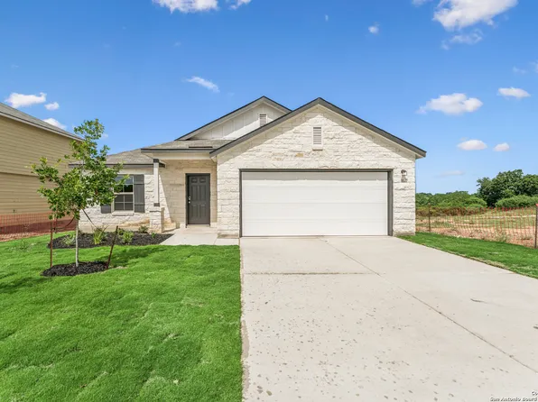 8671 Rucker Pond Trail, San Antonio, TX 78252