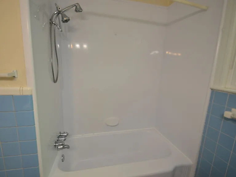 401 Severin St — Photo 7