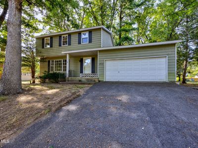 69 Vichy Drive, Saratoga Springs, NY, 12866