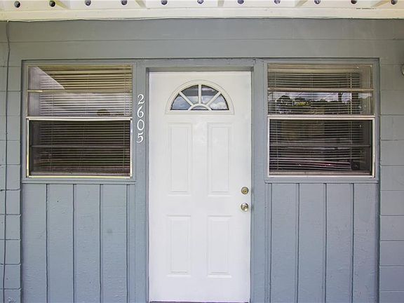 4th image of 2605 Bonneville Dr