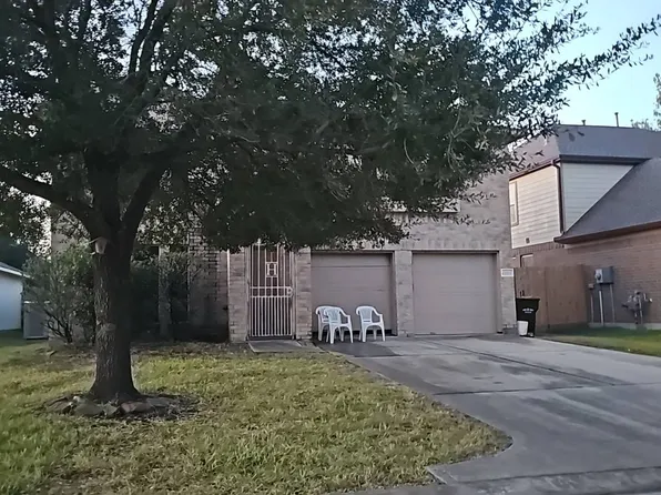12222 Kings Garden Ct, Houston, TX 77044