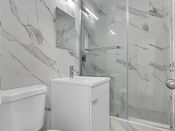 5700 Arlington Avenue 3P image 5 of 6