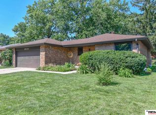 3001 S 52nd St, Lincoln, NE 68506