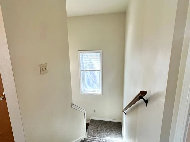 1308 N Brooklane St — Photo 16
