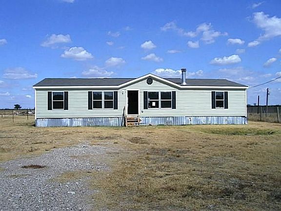 2nd image of 298 NE County Road 3011