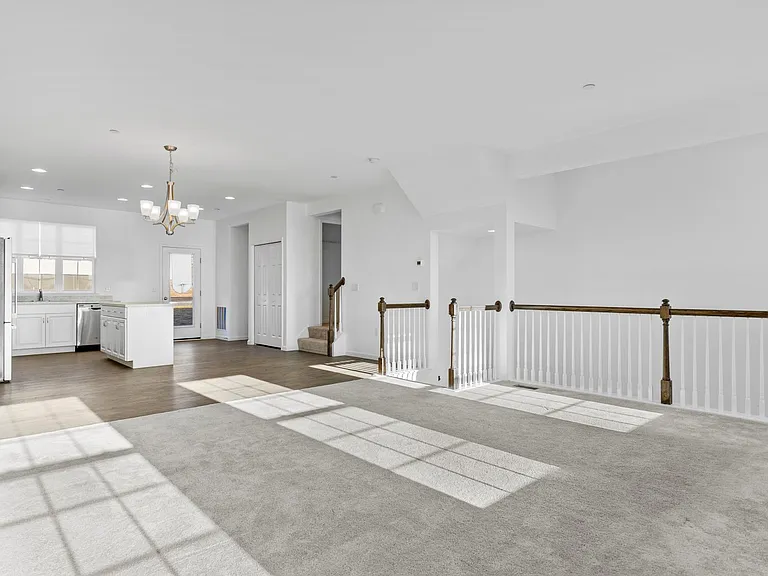 577 Brook Shire Ct — Photo 4