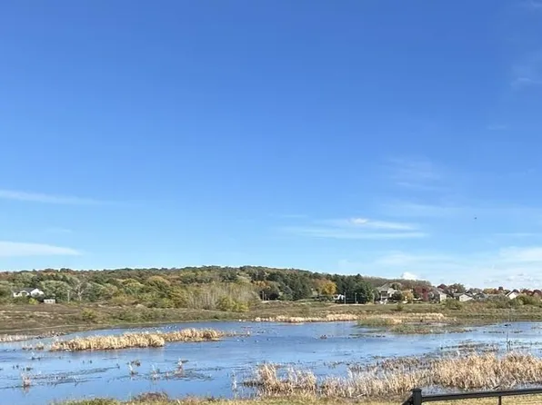 605 Morning Cove Circle #10, Verona, WI 53593