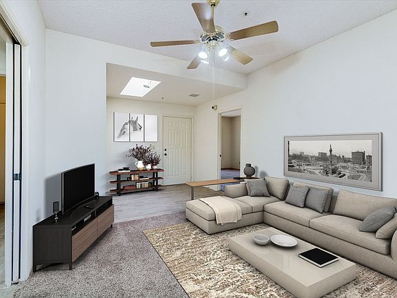 3rd image of 10824 N 117th Pl