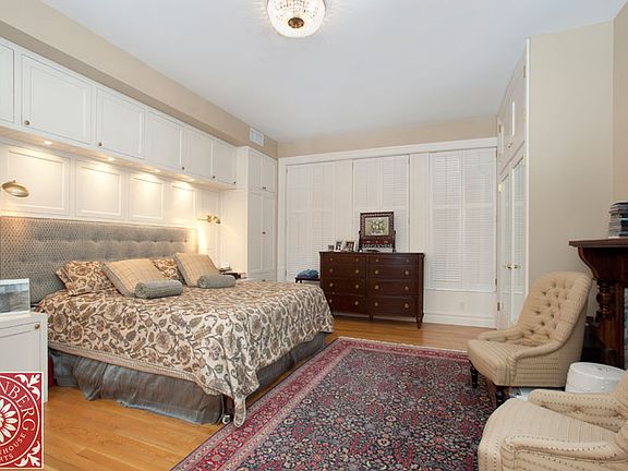 4th image of 296 W 92nd St