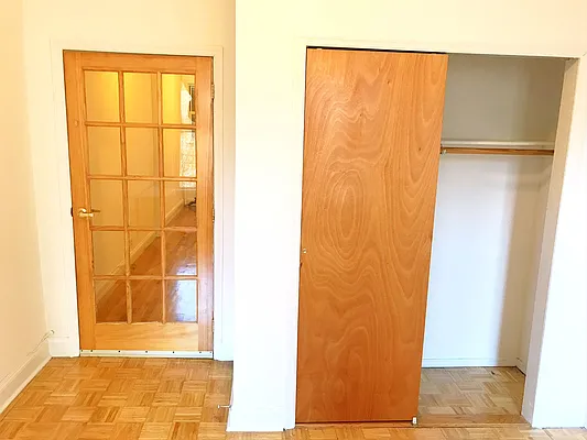 Rented by Rapid Realty Cobble Hill | media 94