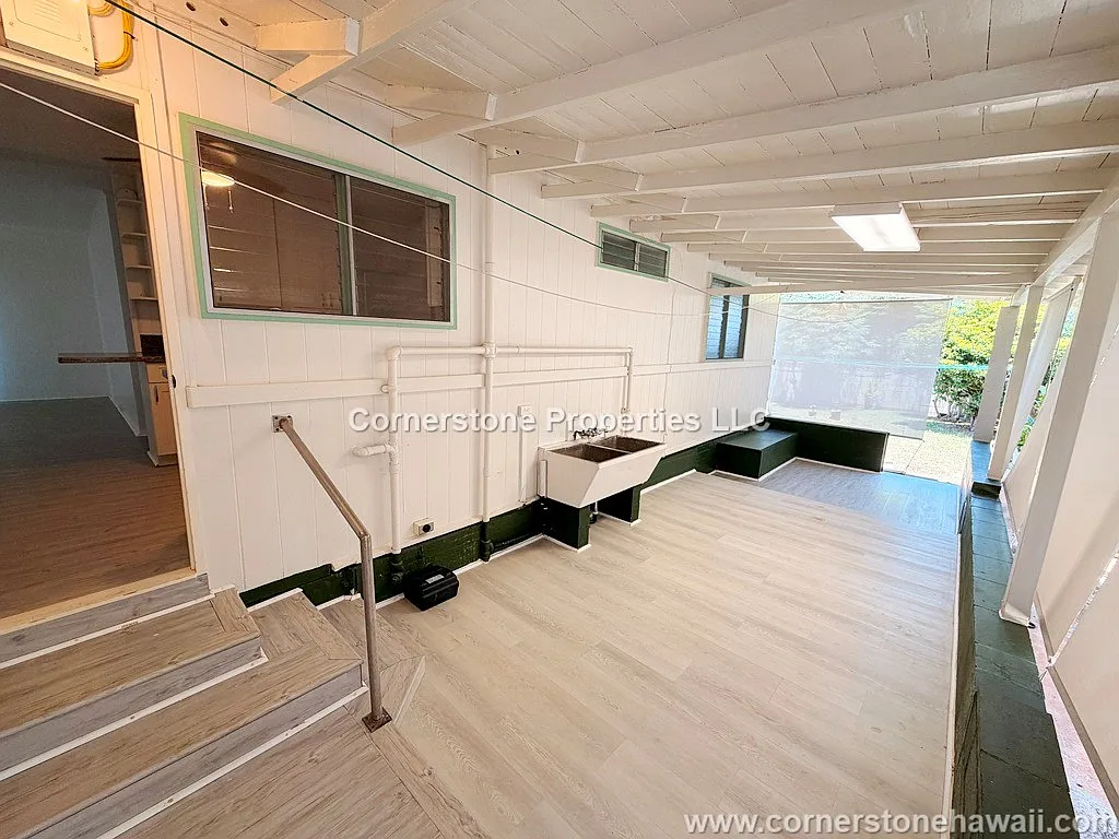 Building Photo - 4265 Likini St