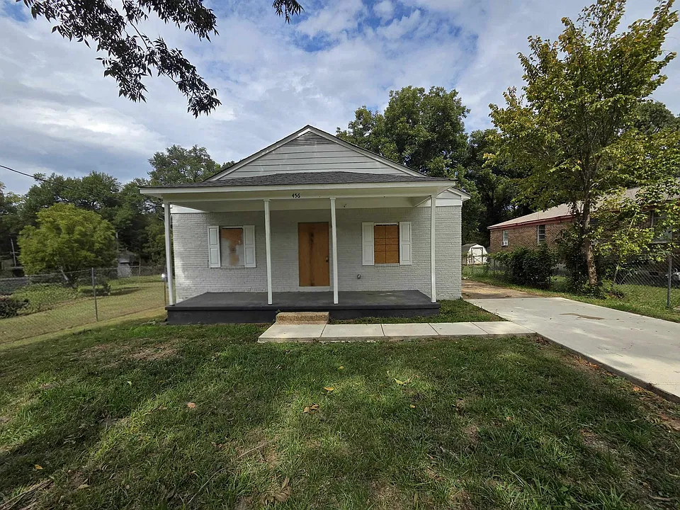 456 Hewlett Rd