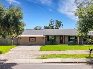 915 S Miller Rd, Valrico, FL 33594