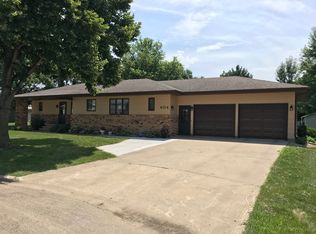 604 Roaring Cloud Cir, Luverne, MN 56156