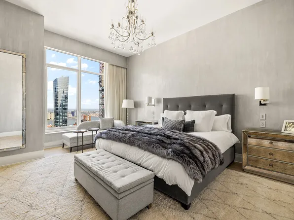 30 Park Place image 5 of 13