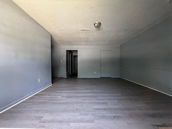 3rd image of 1629 N Sherman Avenue