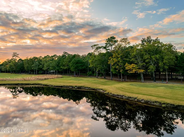 123 October Glory Drive, Wallace, NC 28466