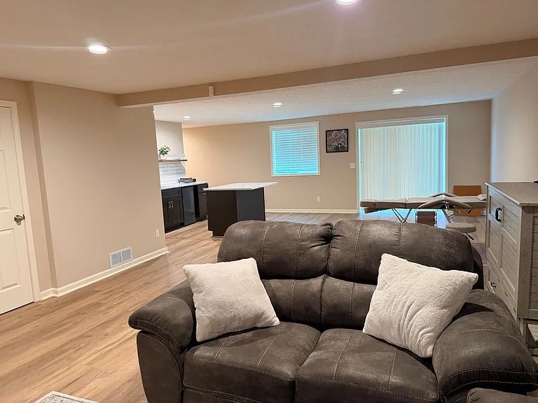 3756 S 205th St — Photo 16