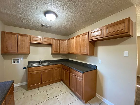 4th image of 4465 Ryan St