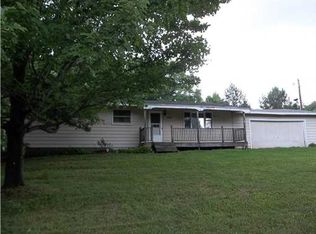 9191 Findley Lake Rd, North East, PA 16428