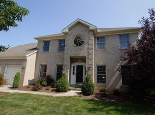 18219 Glen Cairn Way, Strongsville, OH