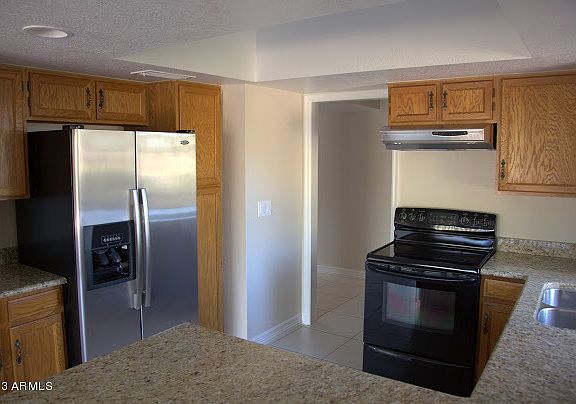 3rd image of 1653 N Sierra Vista Dr