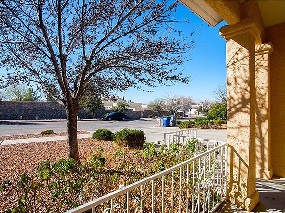 4th image of 237B N Alto Mesa Dr