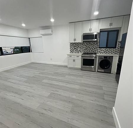 2nd image of 7128 Indian Creek Dr #9