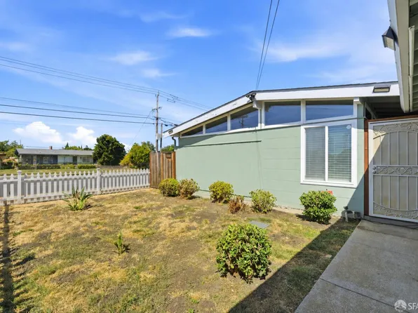27565 Verona Ave, Hayward, CA 94545