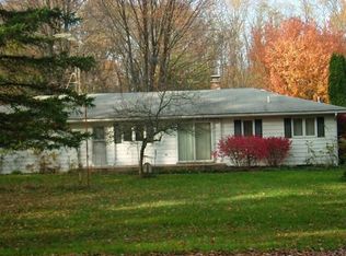 20176 Wilson Blvd, Three Rivers, MI 49093