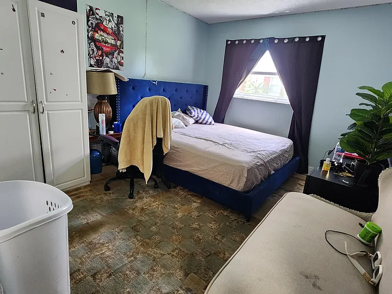 214 SW 1st St #I-2 — Photo 11