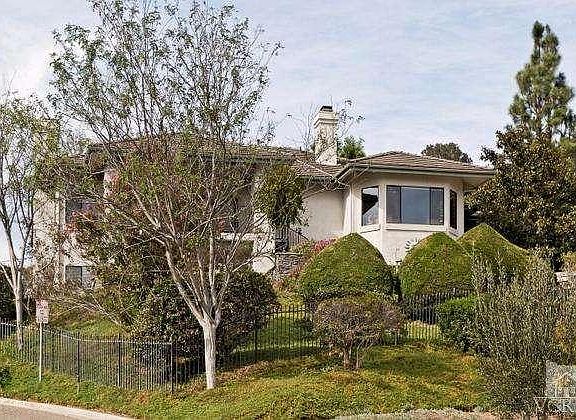 2nd image of 708 Montclair Dr