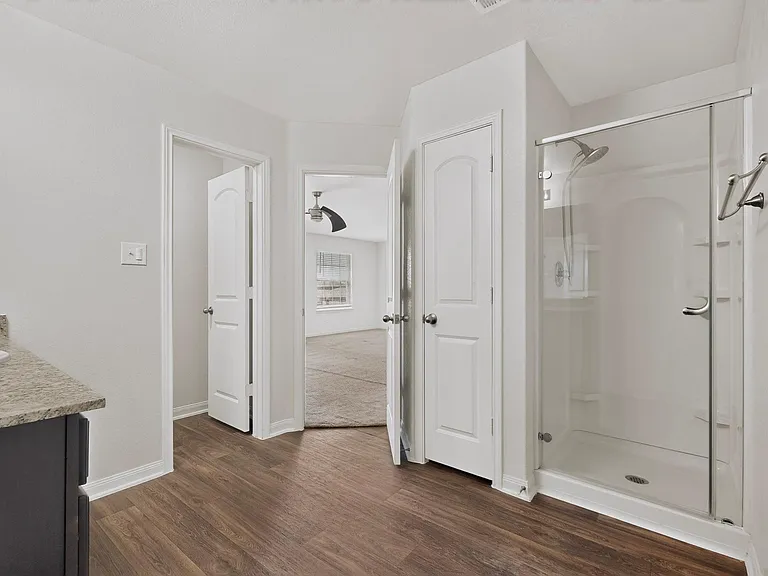 1382 Breanna Ln — Photo 17