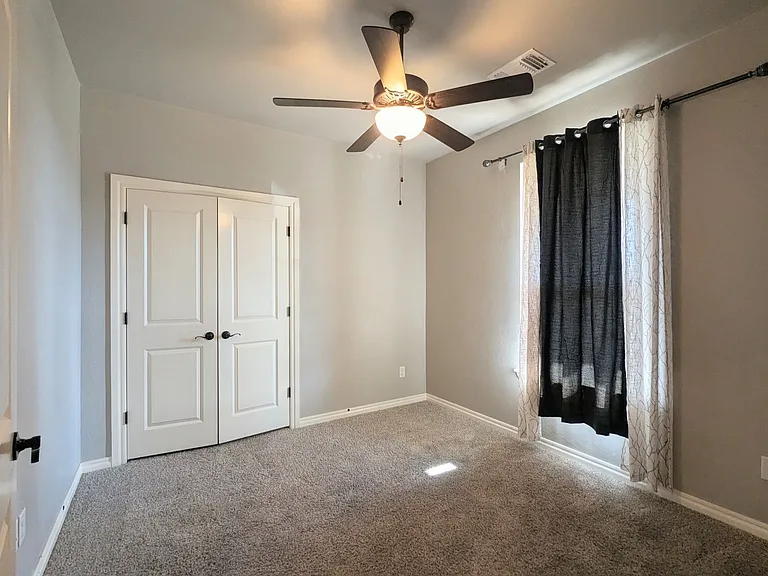 15808 Iron Ridge Rd — Photo 11