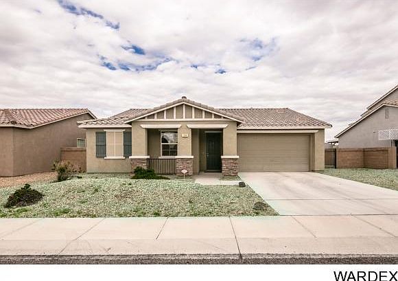 1st image of 579 Downey Dr