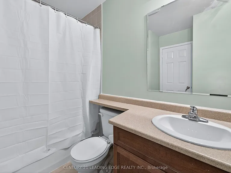 64 Ferguson St — Photo 30