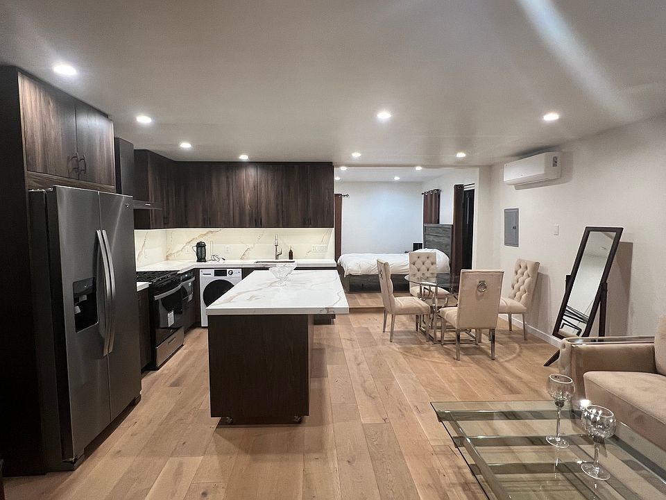 1st image of 714 N Linden Dr #1/2