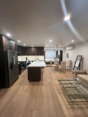 714 N Linden Dr #1/2 Photo 1