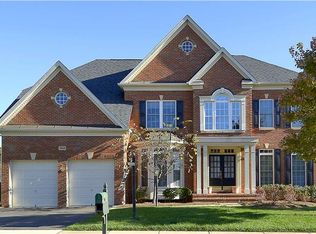 13509 Lamium Ln, Centreville, VA 20120