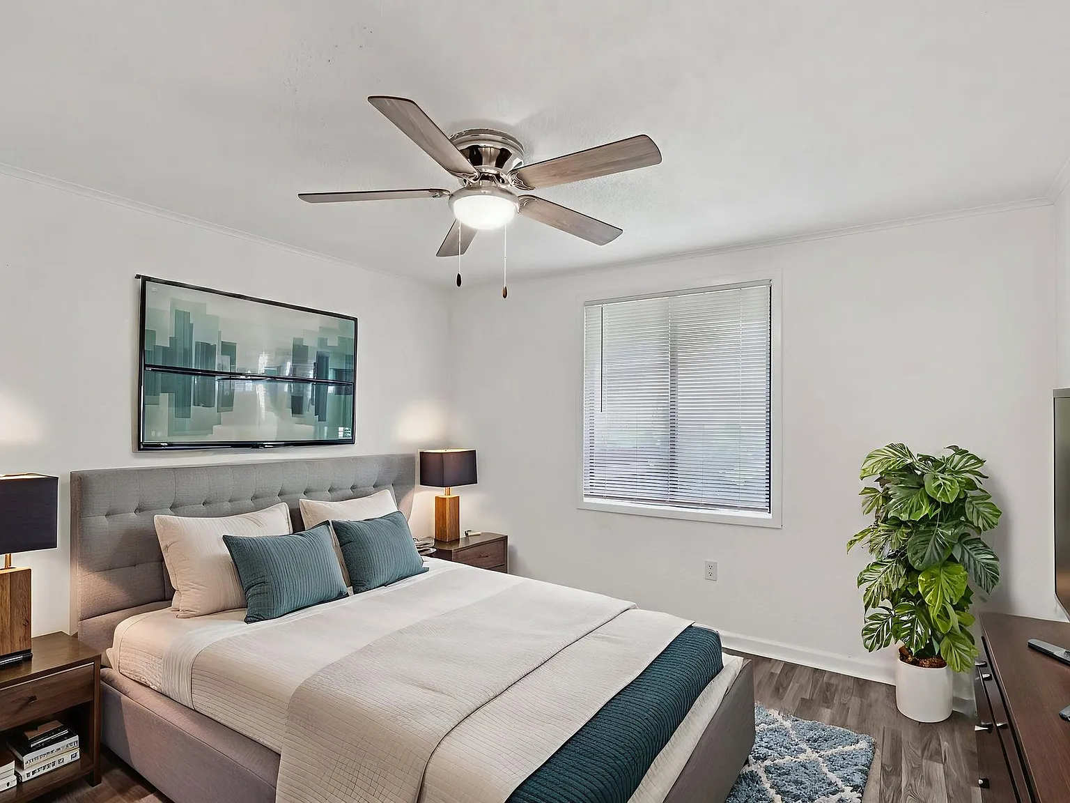 Beach Bluff ~ Boutique Cottage Style Living in a Laid Back Coastal Community — Photo 3