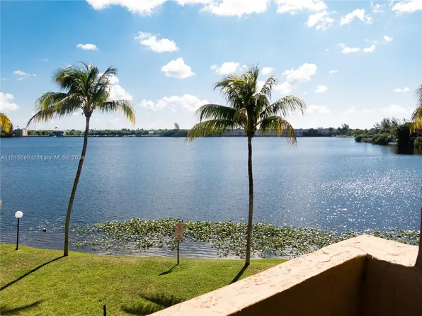 15969 NW 64th Ave APT 312, Miami Lakes, FL 33014