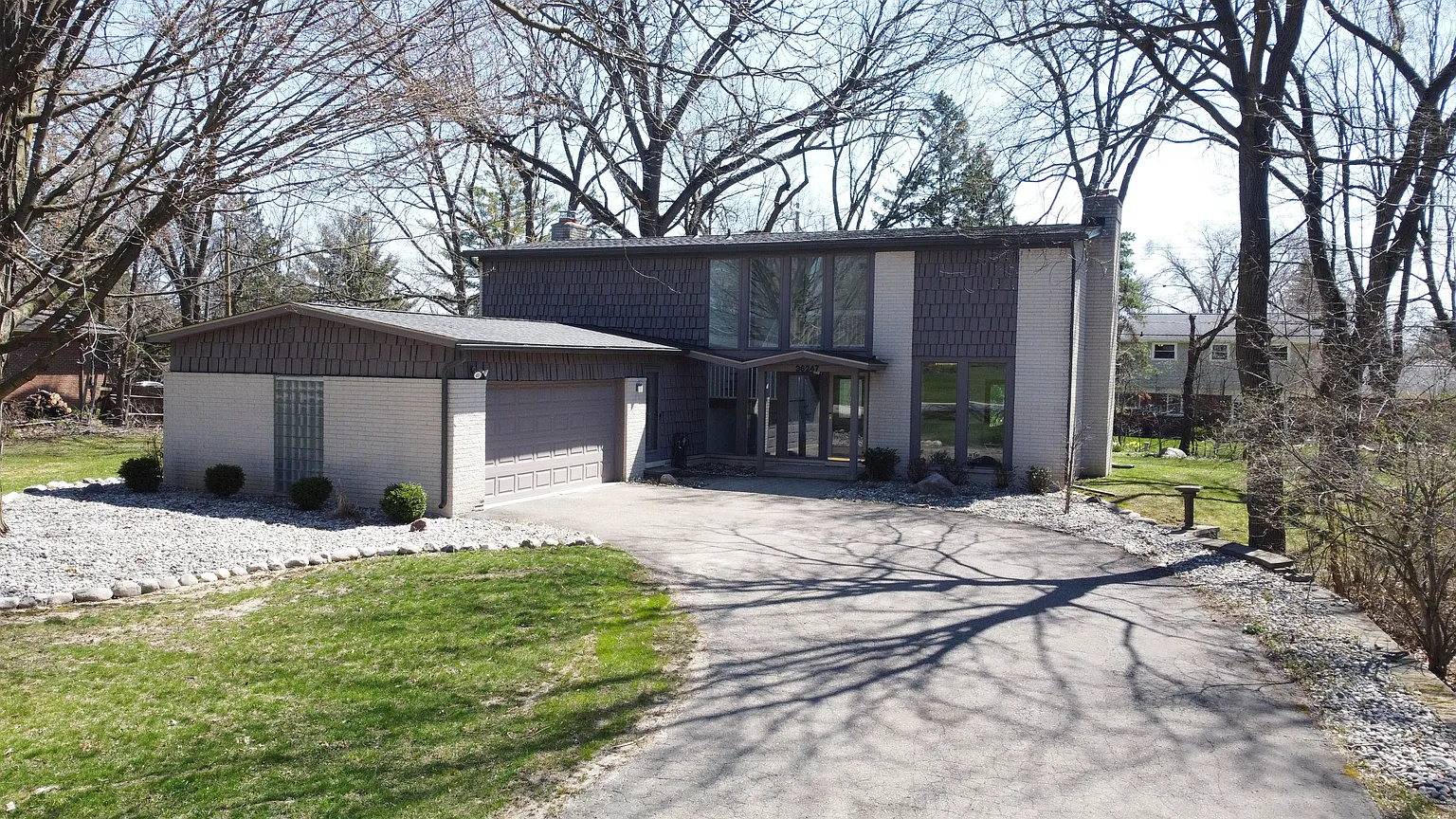 36247 Quakertown Ln photo 1