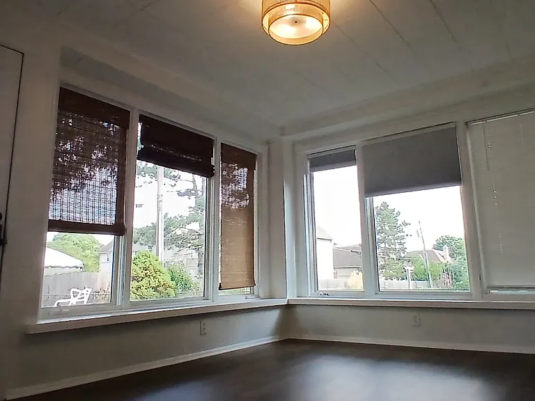 8301 Floyd St — Photo 11