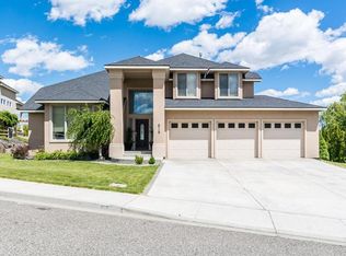 818 Rand Dr, Richland, WA