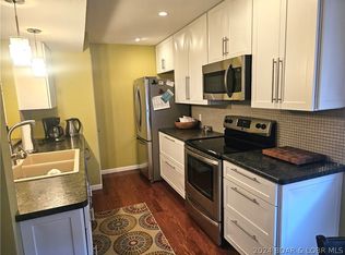 1352 Pelham Pkwy #A, Osage Beach, MO 65065