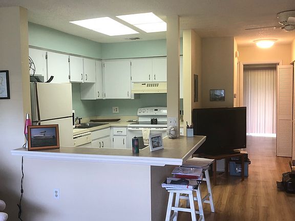 3rd image of 2369 Walton Cir APT N3