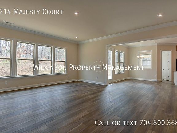4th image of 6214 Majesty Ct